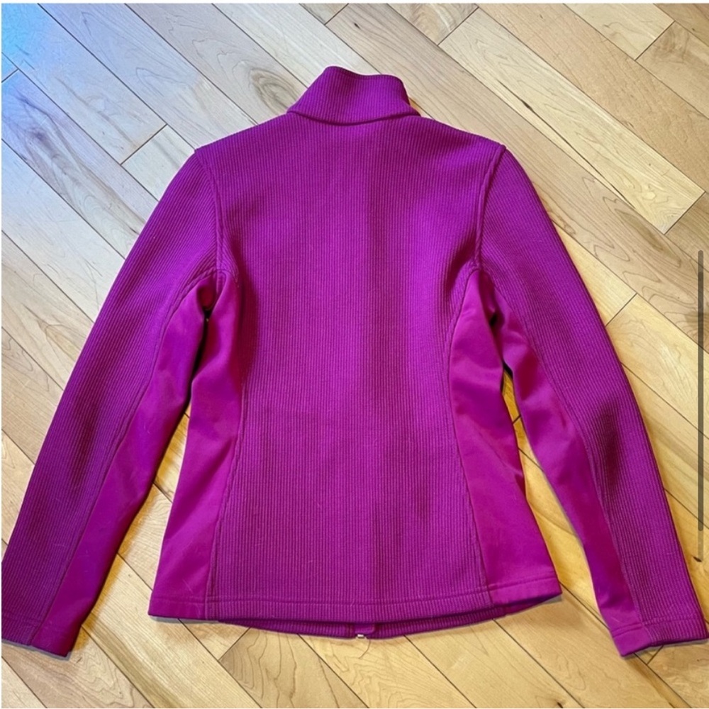 Spyder Core Sweater Zip up Jacket
Pink Medium Zip Pockets - Picture 5 of 8